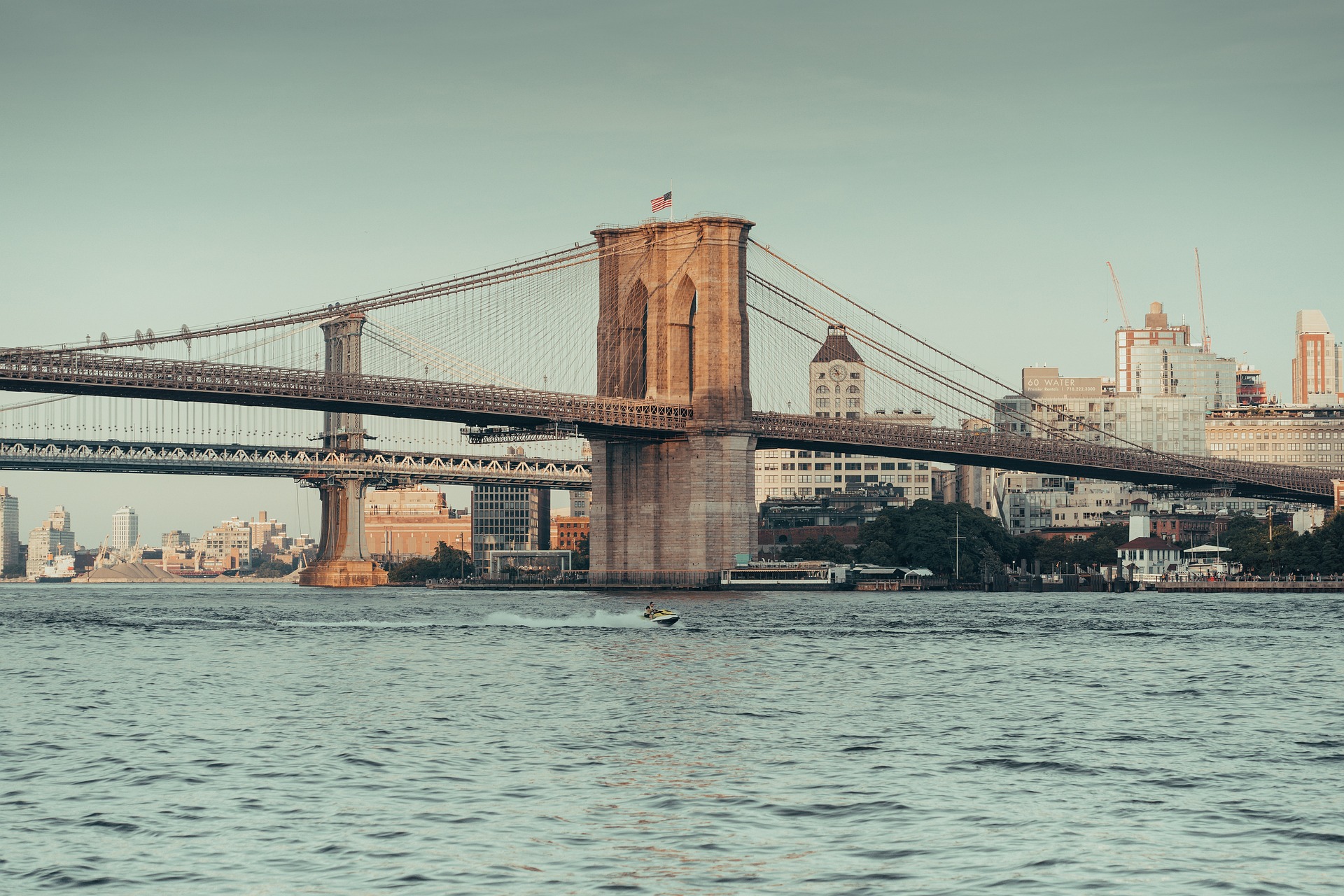 Combien de temps rester à New York : Découverte du Manathan Bridge et son faux jumeau le Brooklyn Bridge