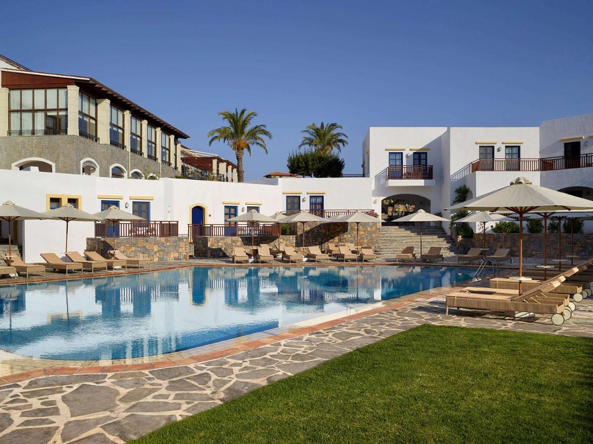 Hôtel en front de mer, le Creta Maris Beach Resort est une destination idéale pour un voyage en famille en Crête, avec une formule All Inclusive.