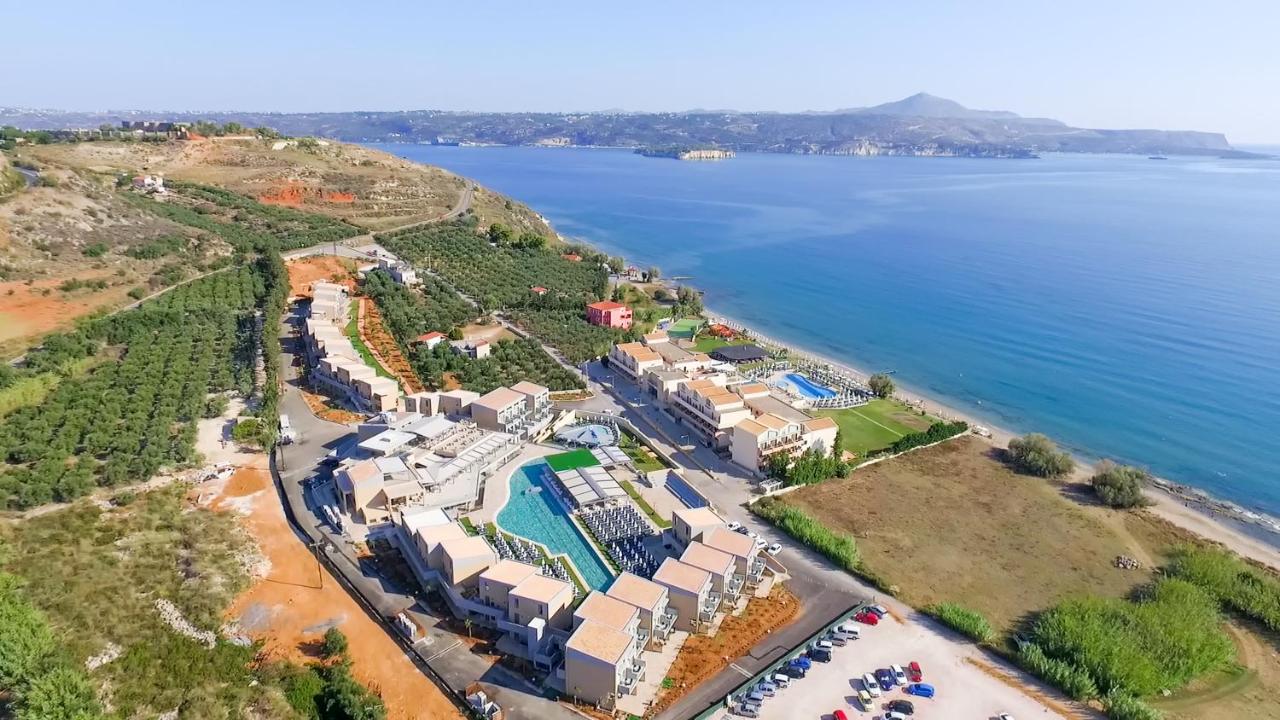 Avec 115 chambres, spacieuses et dans un cadre moderne, vous disposerez d'un hôtel avec vue imprenable sur la mer Méditerrannée.
